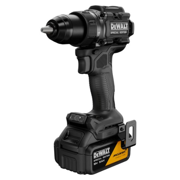 Фото - Дрель-шуруповерт DeWALT DCD81MP2T